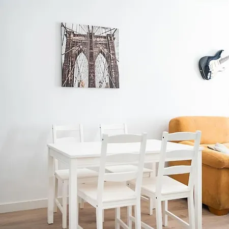 Myhousespain - Encantador Piso En La Playa Gijón